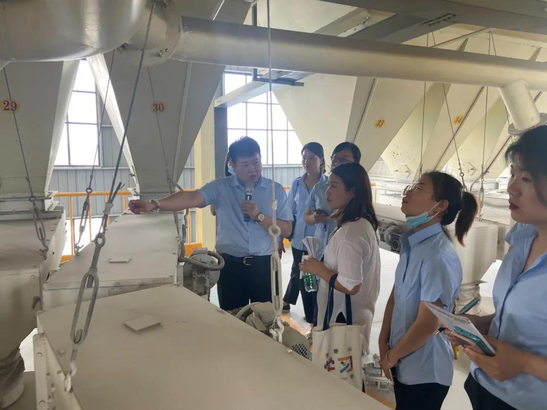 以心迎新 從新出發(fā) | 榮盛科技集團組織新員工到生產(chǎn)基地參觀學習